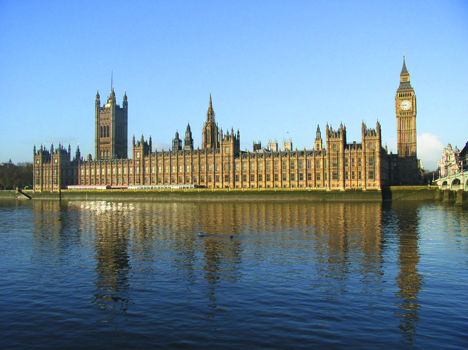 Houses-of-Parliament_M