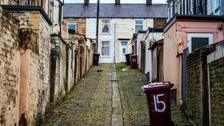 cobbled back streets in burnley